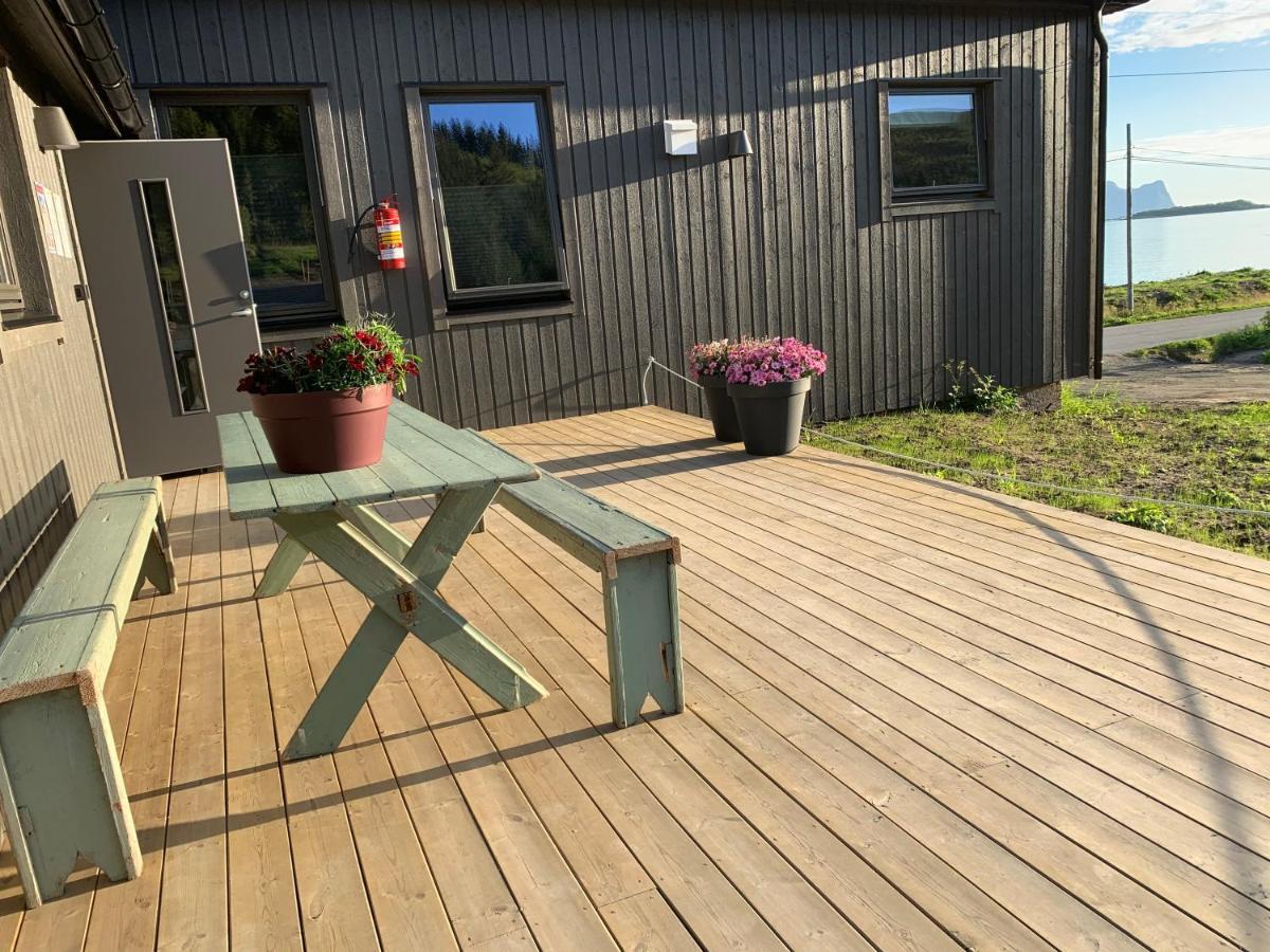 Bedehuset Basecamp Senja Hotel Skaland Buitenkant foto